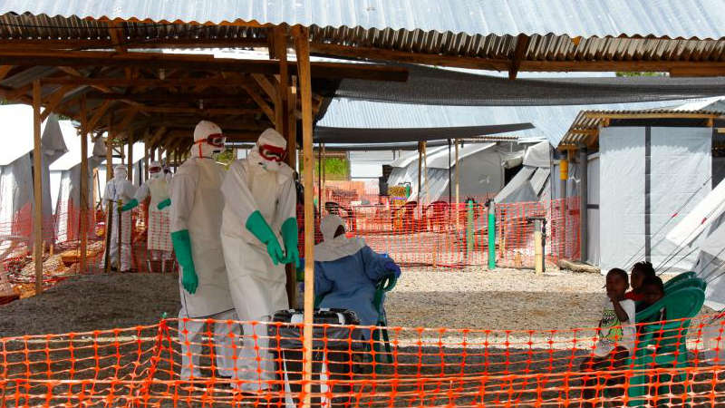 Medidas frente al ebola son innecesarias y alarmistas